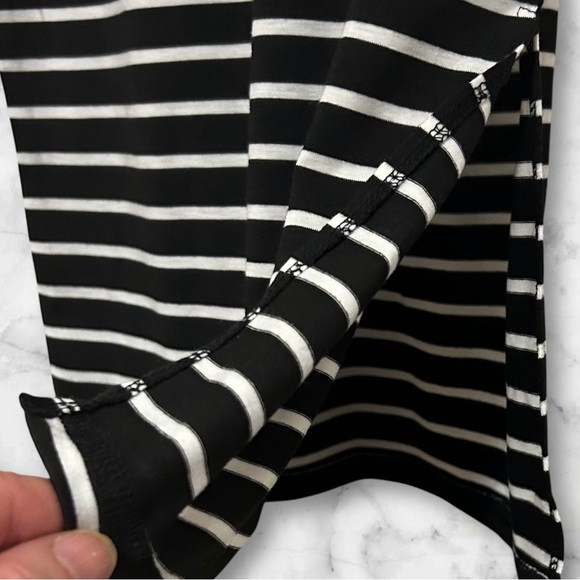 Girl’s Lot of 4 dresses. Size 9-10 - Picture 9 of 13